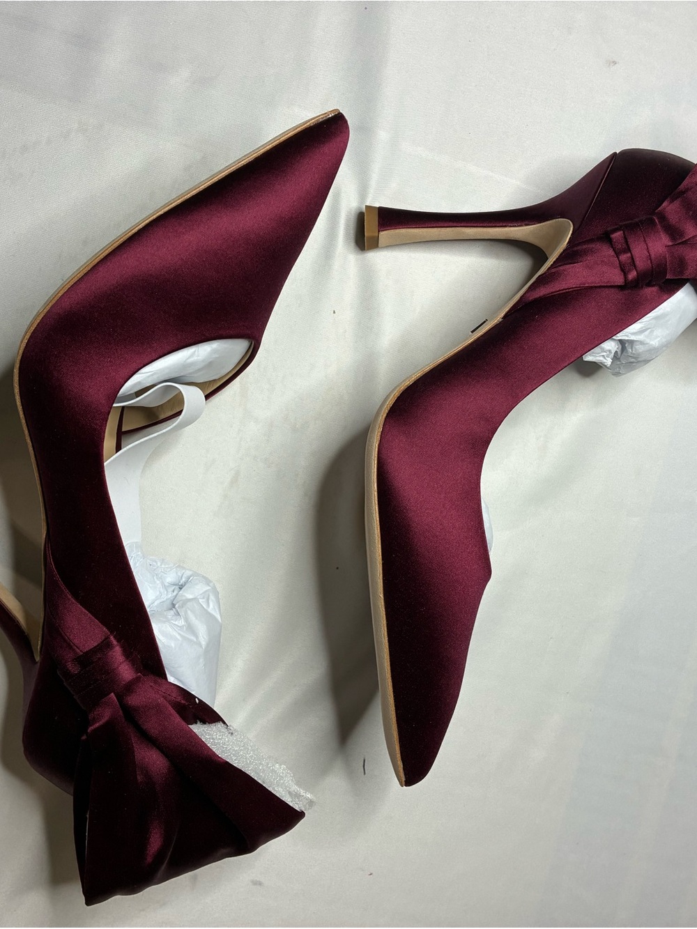 Badgley Mischka Alejandra Pump Burgundy 10 New Glam Pointed Toe Satin Bow - Picture 2 of 4